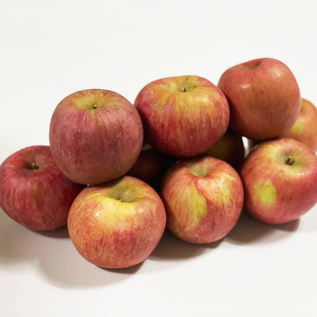 경북 안동 출하 능금 햇부사 사과 가정용사과 4kg 흠과 못난이 사과