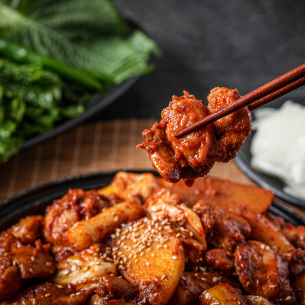 26년 전통 박가미닭갈비 양념 춘천 닭갈비 맛집 택배 캠핑 요리 음식 4인분 단품